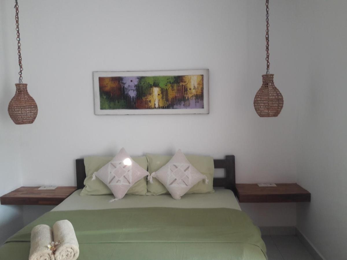 Hotel Cape Rose Gili Trawangan Exterior foto