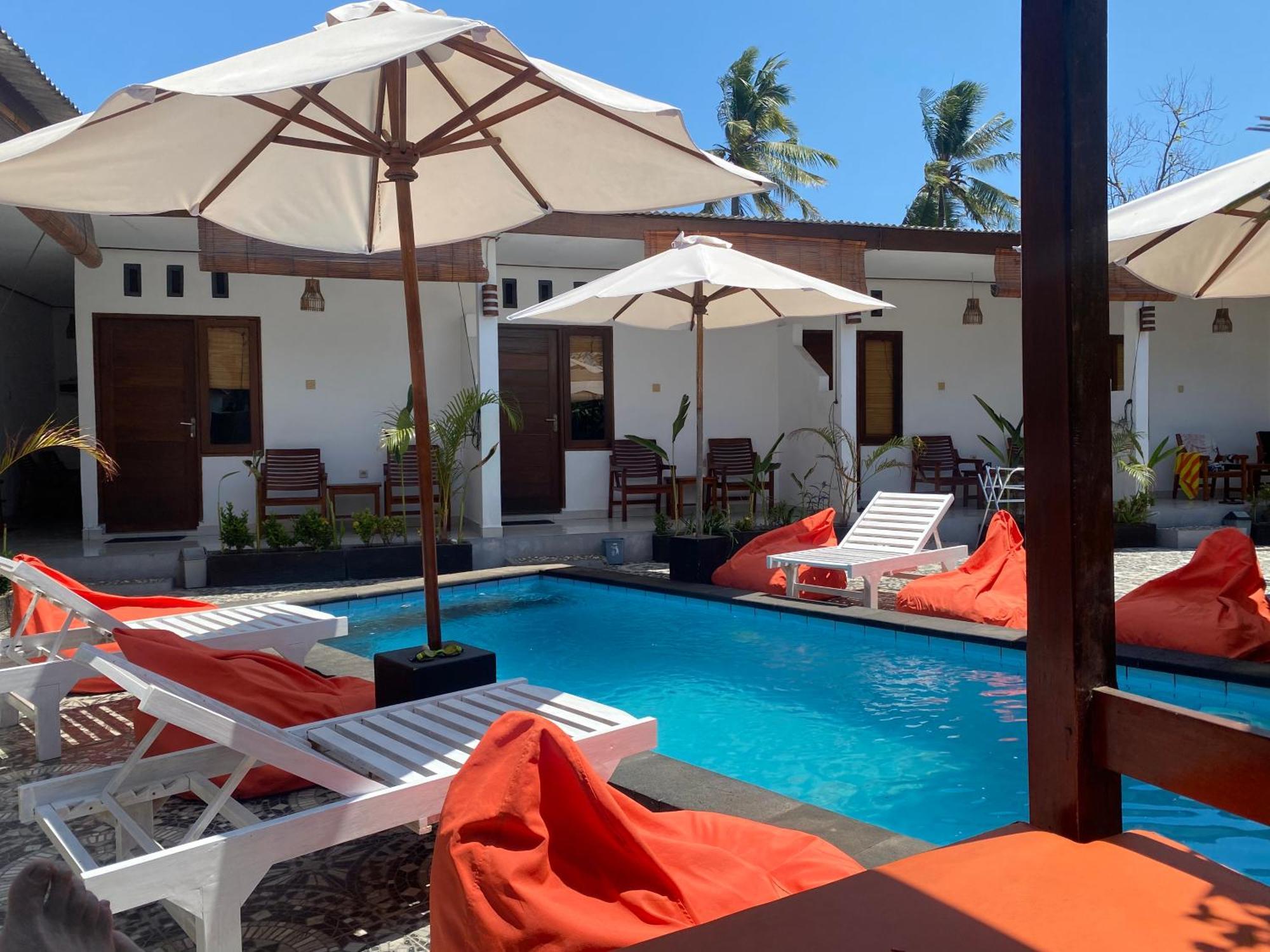 Hotel Cape Rose Gili Trawangan Exterior foto
