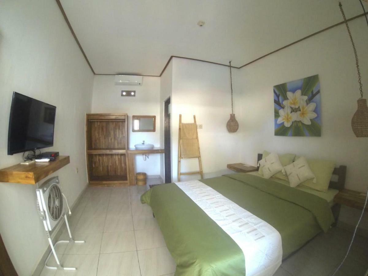 Hotel Cape Rose Gili Trawangan Exterior foto