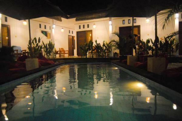 Hotel Cape Rose Gili Trawangan Exterior foto